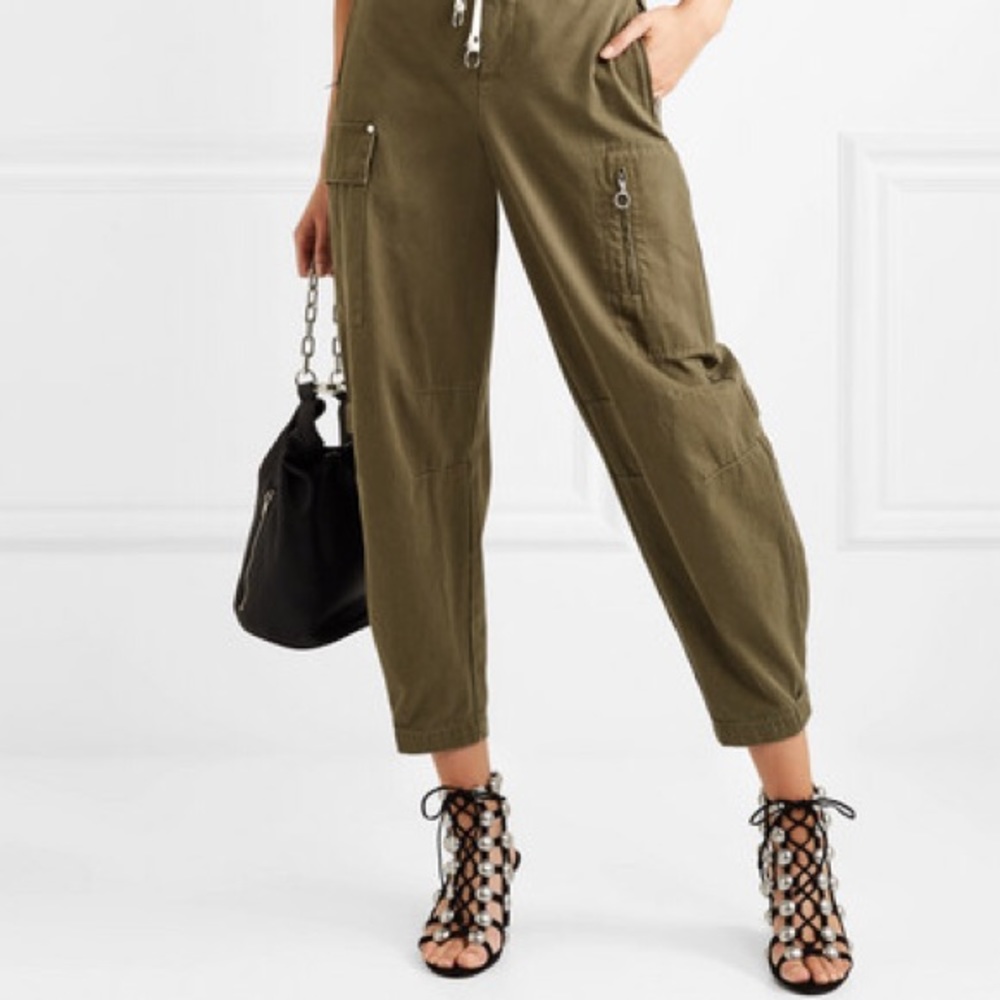 Alexander Wang
Rainy Caged Sandle size 7.5